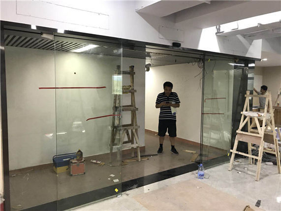 如何确定自动门正常运转