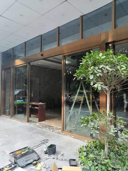 酒店自动门案例，成都酒店感应自动门案例