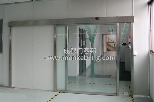 自动门关一半自己打开是怎么回事,自动门半开什么原因