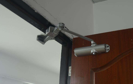 闭门器安装方法图解、分类、使用要求及功用【综述】