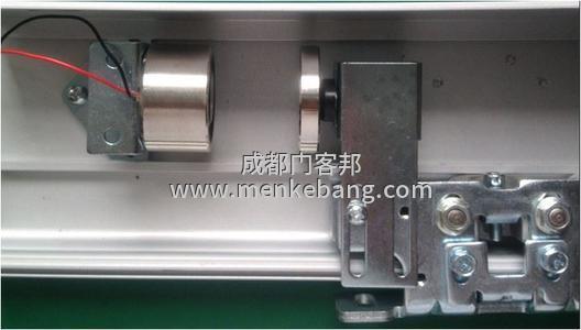 自动门磁力锁,自动门专用磁力锁,感应门锁磁力锁,自动感应门电锁,圆形磁力锁安装图片 自动门磁力锁,自动门专用磁力锁,感应门锁磁力锁,自动感应门电锁,圆形磁力锁安装图片